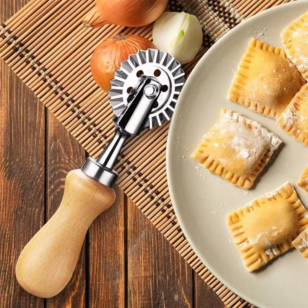 Ravioli Stamp Set,Cookie Cutters with Wooden Handles and Grooved Edges,Suitable for Ravioli, Pasta, Tortellini, Lasagna, Pierogi
